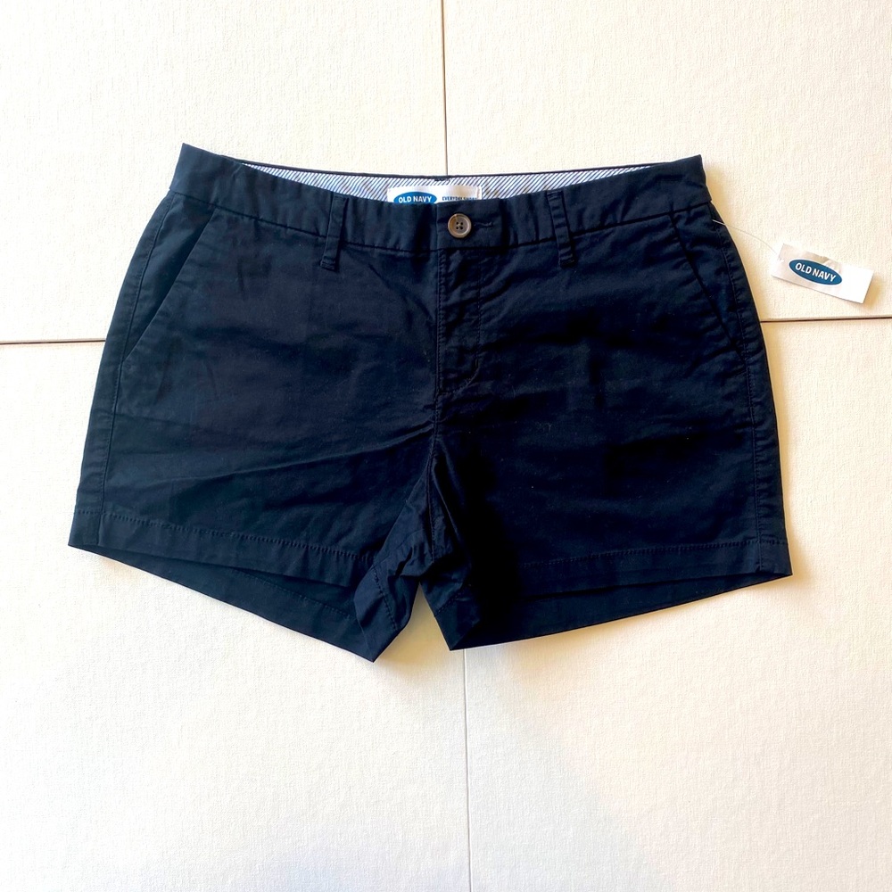 NWT Old Navy Everyday shorts